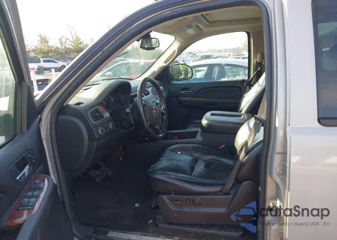 2007 Chevrolet Suburban 1500 Lt from USA, damaged, VIN 1GNFK16307J228801